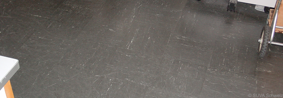 Asbesthaltige PVC-Platten